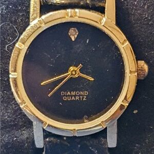 🦋10/$20🦋 Goldtone/Black Diamond Leather Women's Watch